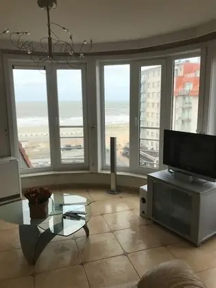 Apart Daire, Deniz Manzaralı