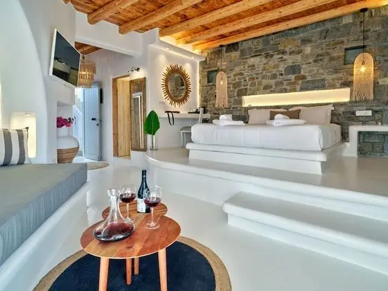 Luxury Suite with Private Pool