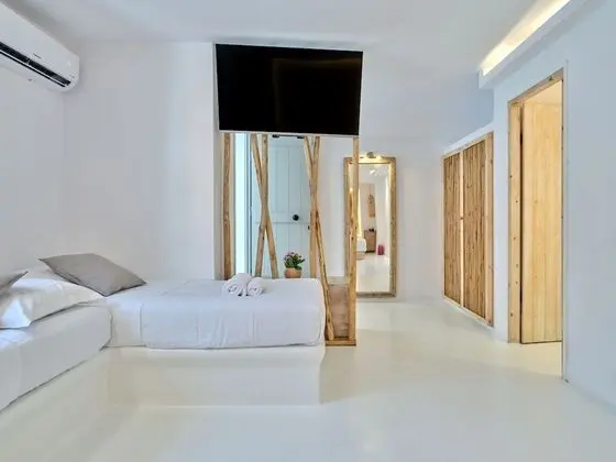 Premium Quadruple Room, Courtyard View