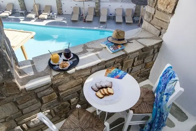 Premium Room, Pool View