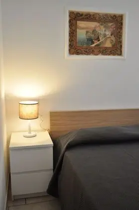 Tek Büyük Yataklı Oda, Balkon