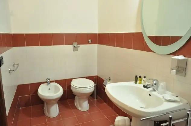 Tek Büyük Yataklı Oda, Balkon