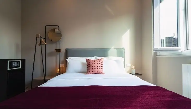 Design Tek Büyük veya İki Ayrı Yataklı Oda