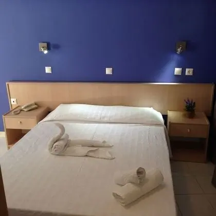 Tek Büyük veya İki Ayrı Yataklı Oda, Balkon, Şehir Manzaralı