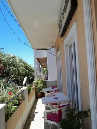 Tek Büyük veya İki Ayrı Yataklı Oda, Balkon, Şehir Manzaralı