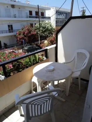 Tek Büyük veya İki Ayrı Yataklı Oda, Balkon, Şehir Manzaralı