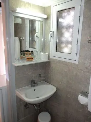 Tek Kişilik Oda, Balkon, Şehir Manzaralı