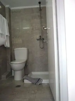 Üç Kişilik Oda, Balkon, Şehir Manzaralı