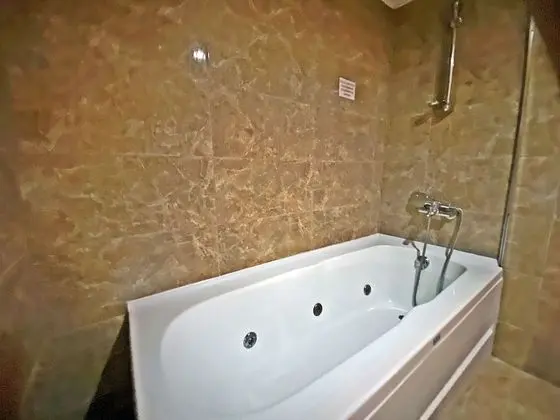 CONNECTION ROOM