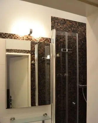 Comfort Tek Büyük veya İki Ayrı Yataklı Oda