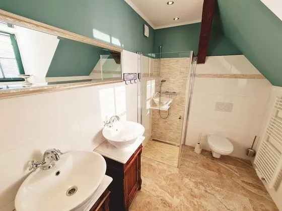 Superior Tek Büyük Yataklı Oda