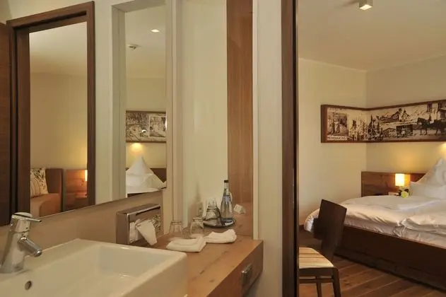 Comfort Tek Büyük Yataklı Oda