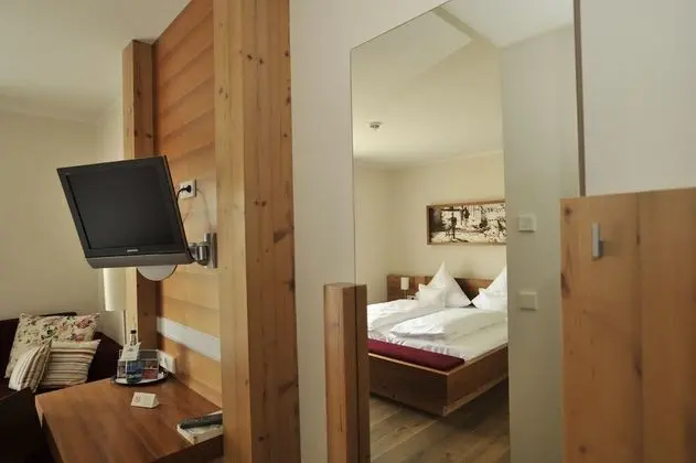 Premium Tek Büyük Yataklı Oda