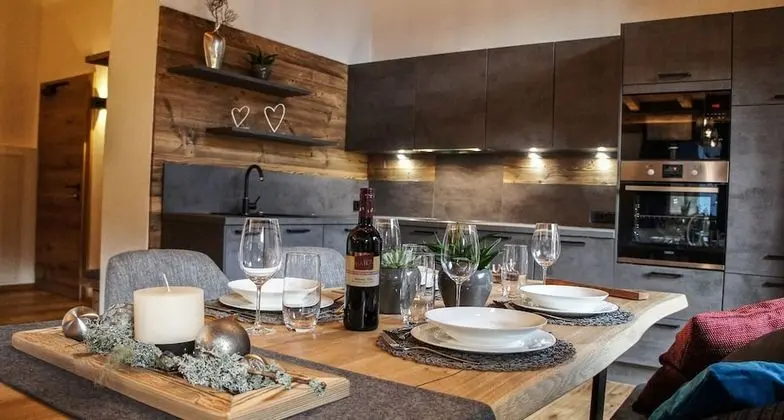 Apart Daire, 2 Yatak Odası, Balkon, Dağ Manzaralı (Lebens.Glueck)