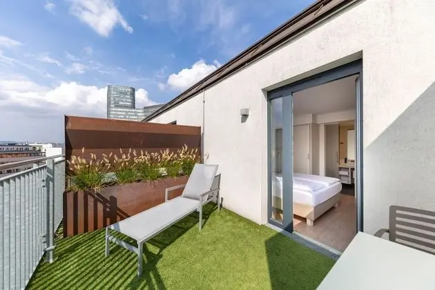 Tek Büyük Yataklı Oda, Balkon (Prestige)