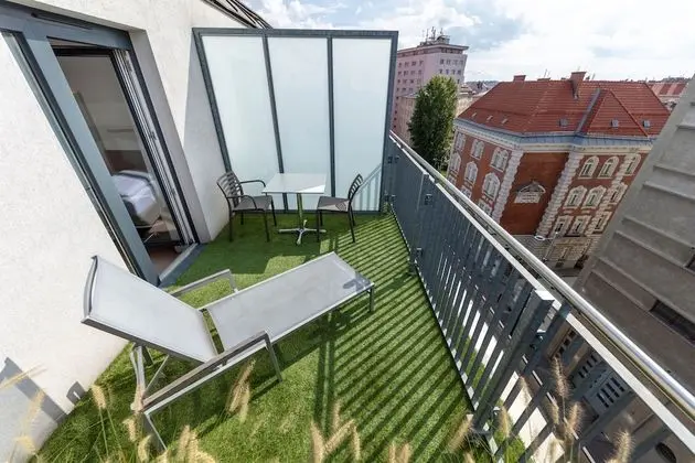 Tek Büyük Yataklı Oda, Balkon (Prestige)