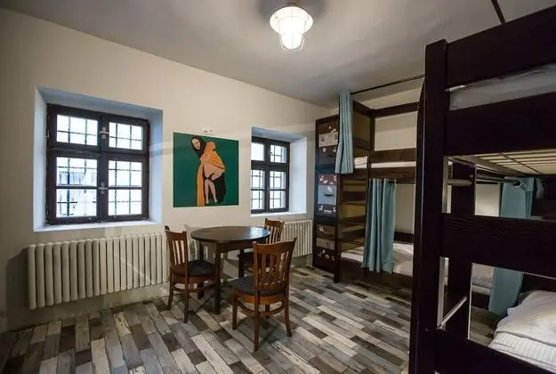 Ortak Ranzalı Oda, Karma Ranzalı Oda, Ortak Banyo (1 Bed in 6-Bed Dormitory)
