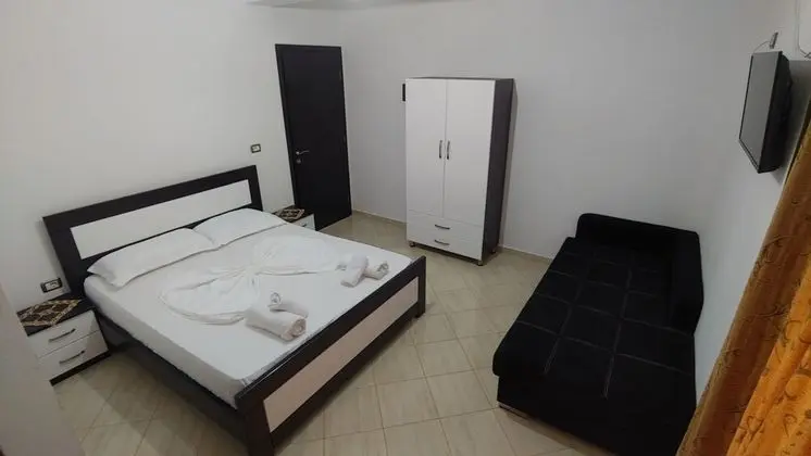 Basic Üç Kişilik Oda