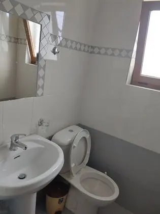 Basic Üç Kişilik Oda