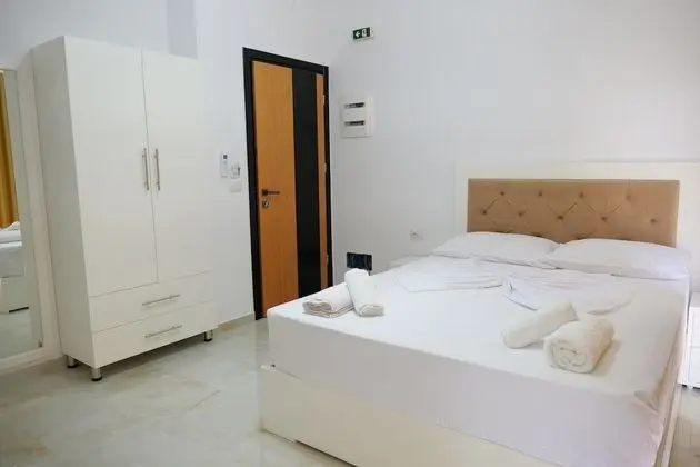 Tek Büyük Yataklı Oda, Balkon