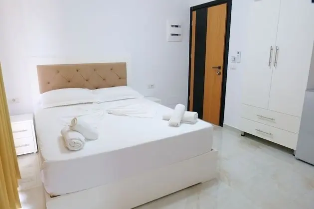 Üç Kişilik Oda, Balkon