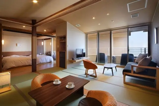 Traditional Oda, Sigara İçilmez (JPN, Open Bath D, Cash Only on Site)