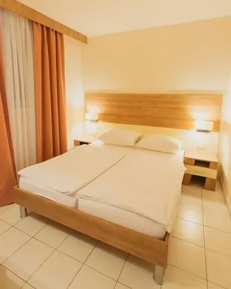 Apart Daire, 1 Yatak Odası (2 Adl+1 Ch)