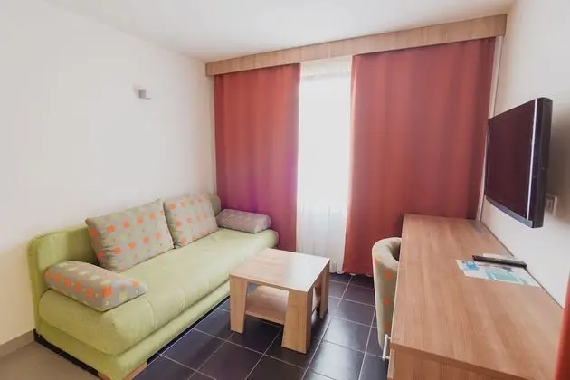 Apart Daire, 1 Yatak Odası (3 Adl+1 Ch)