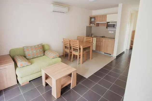 Apart Daire, 2 Yatak Odası (4 Adl+1 Ch)