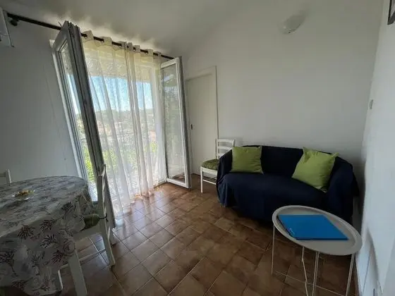 Apart Daire (Željko - affordable and with sea vie)