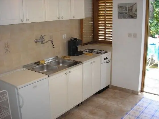 Apart Daire (Zelko - garden and barbecue - A2(2))