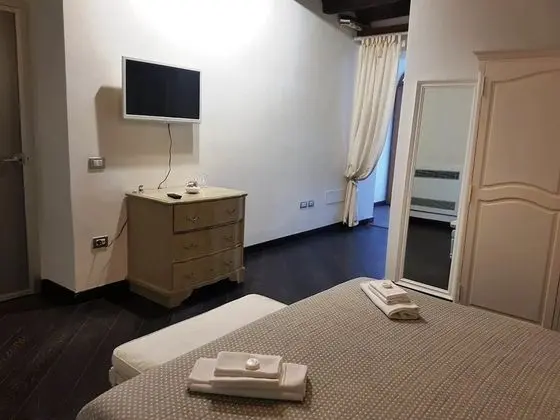 Tek Büyük Yataklı Oda