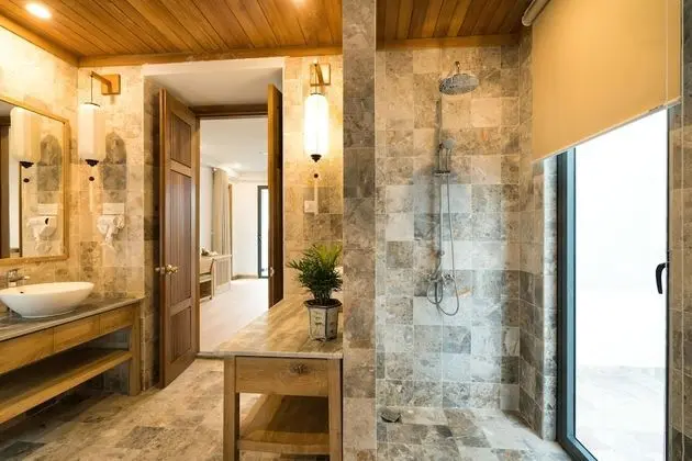 Deluxe Tek Büyük veya İki Ayrı Yataklı Oda, Balkon
