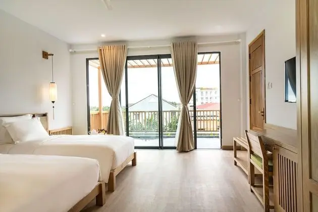 Deluxe Tek Büyük veya İki Ayrı Yataklı Oda, Balkon