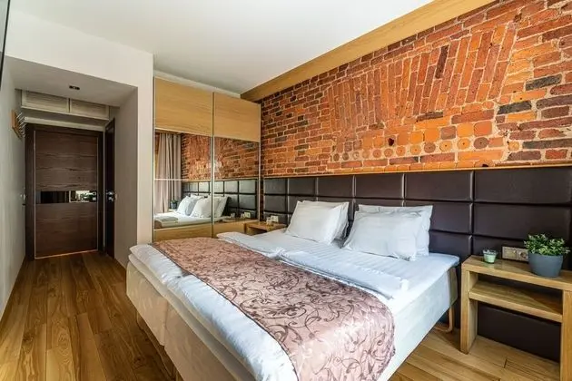 Comfort Tek Büyük veya İki Ayrı Yataklı Oda