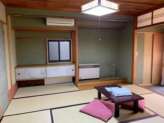Basic İki Ayrı Yataklı Oda, Japon Şiltesi