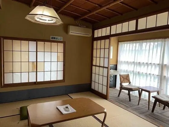 Basic Üç Kişilik Oda, Japon Şiltesi