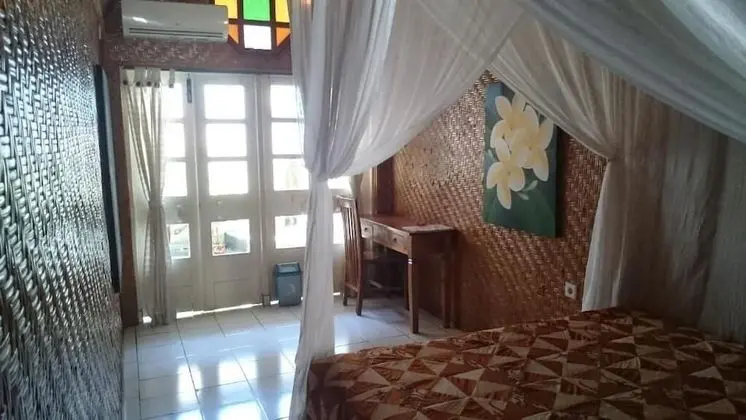 Comfort Tek Büyük Yataklı Oda
