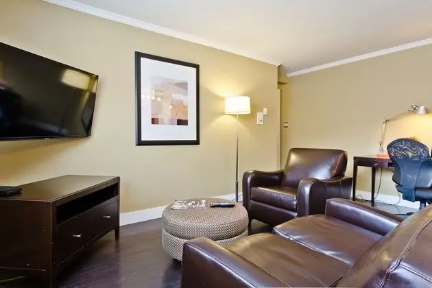 Studio Suite, 1 Queen Bed