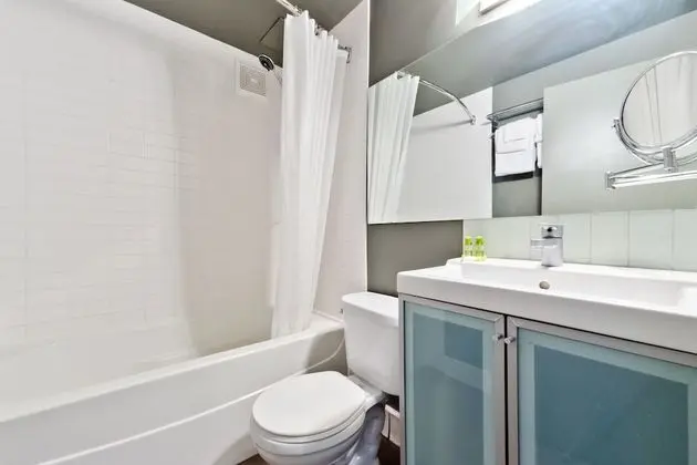 Studio Suite, 1 Queen Bed