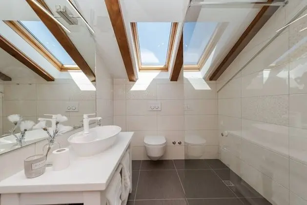 Luxury Apart Daire, Deniz Manzaralı