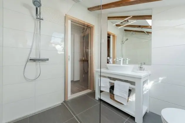 Luxury Apart Daire, Deniz Manzaralı