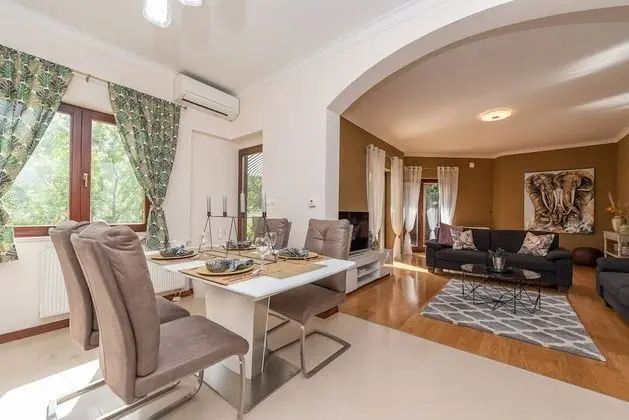 Luxury Apart Daire, Zemin Kat