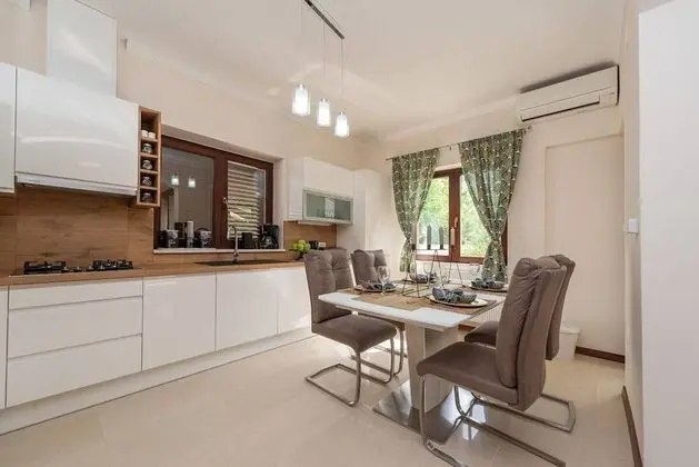 Luxury Apart Daire, Zemin Kat