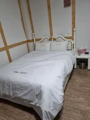 Standard Oda, 1 Çift Kişilik Yatak