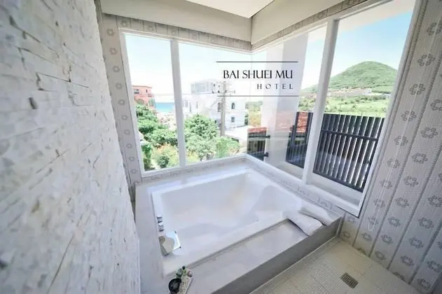 Luxury Tek Büyük Yataklı Oda