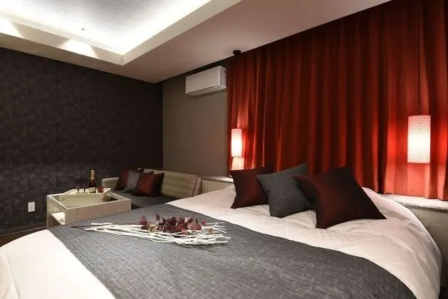Deluxe Tek Büyük Yataklı Oda, Sigara İçilebilir