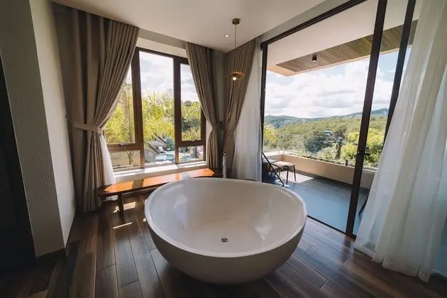 Deluxe Üç Kişilik Oda, Dağ Manzaralı