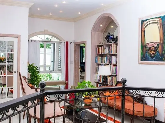Ortak Ranzalı Oda, 1 Yatak Odası