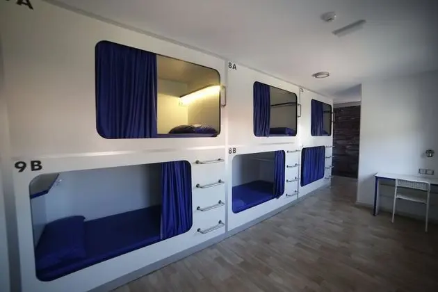 Ortak Ranzalı Oda, Karma Ranzalı Oda, Ortak Banyo (1 bed in a 28 Capsule Beds Mixed Room)